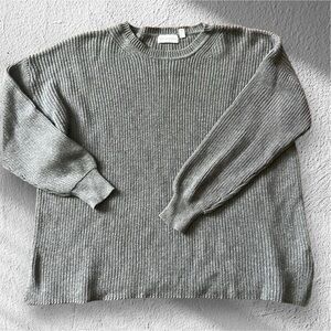 525 America 🇺🇸 Grey Sweater Size Medium